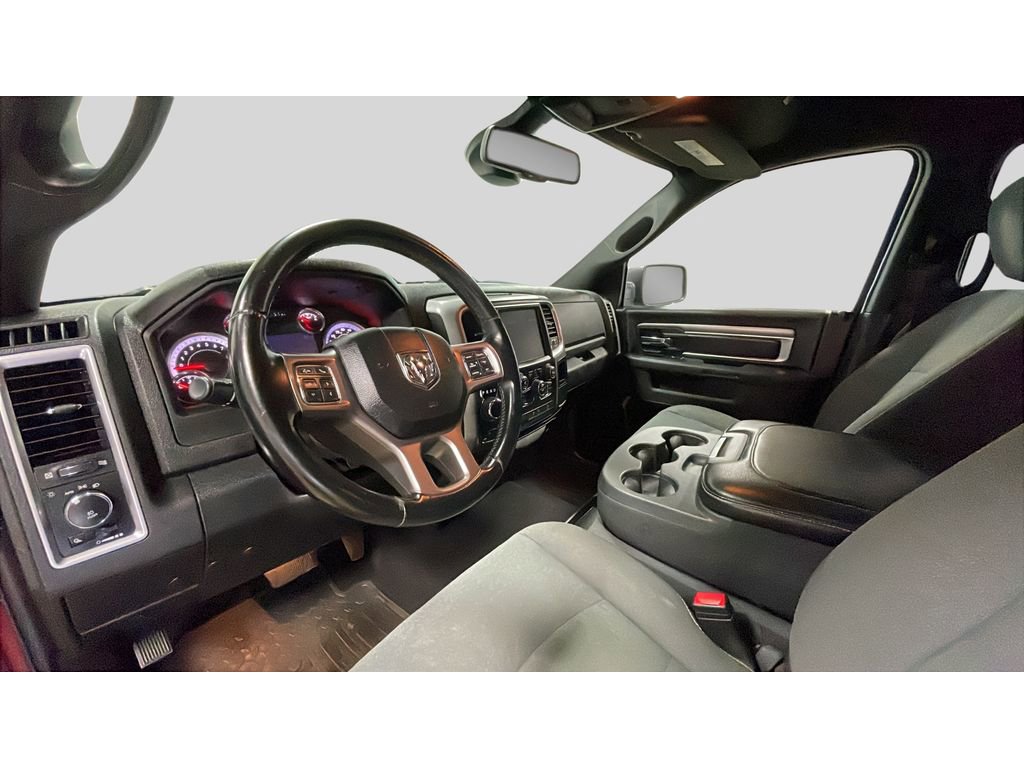 Used 2022 RAM 1500 Classic Warlock AWD/4WD image 11