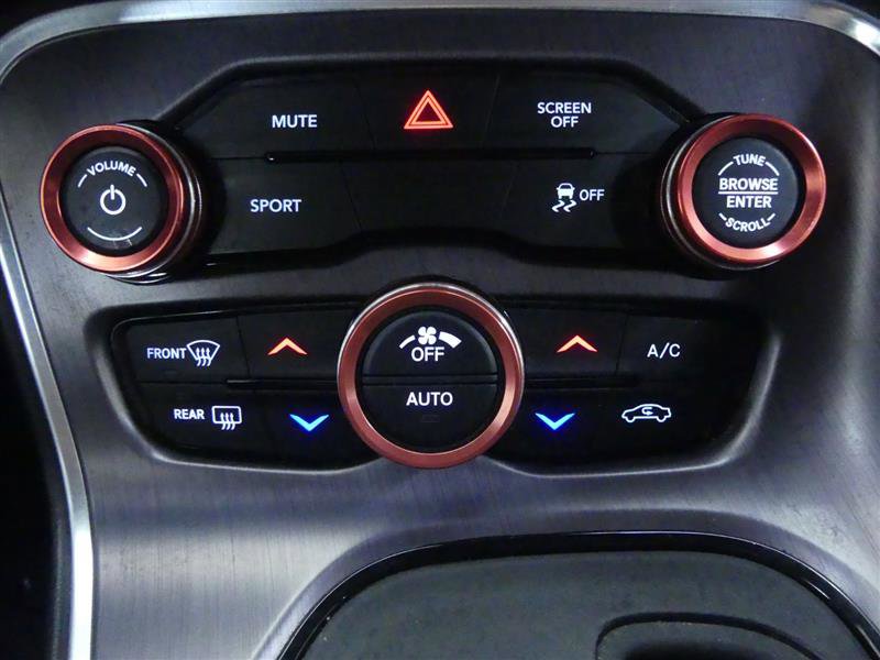 Used 2018 Dodge Challenger SXT w/ Blacktop Package image 15