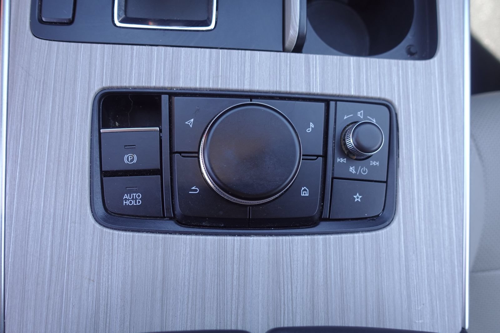 Certified 2024 MAZDA CX-90 Plug-In Hybrid w/ Preferred AWD/4WD image 23