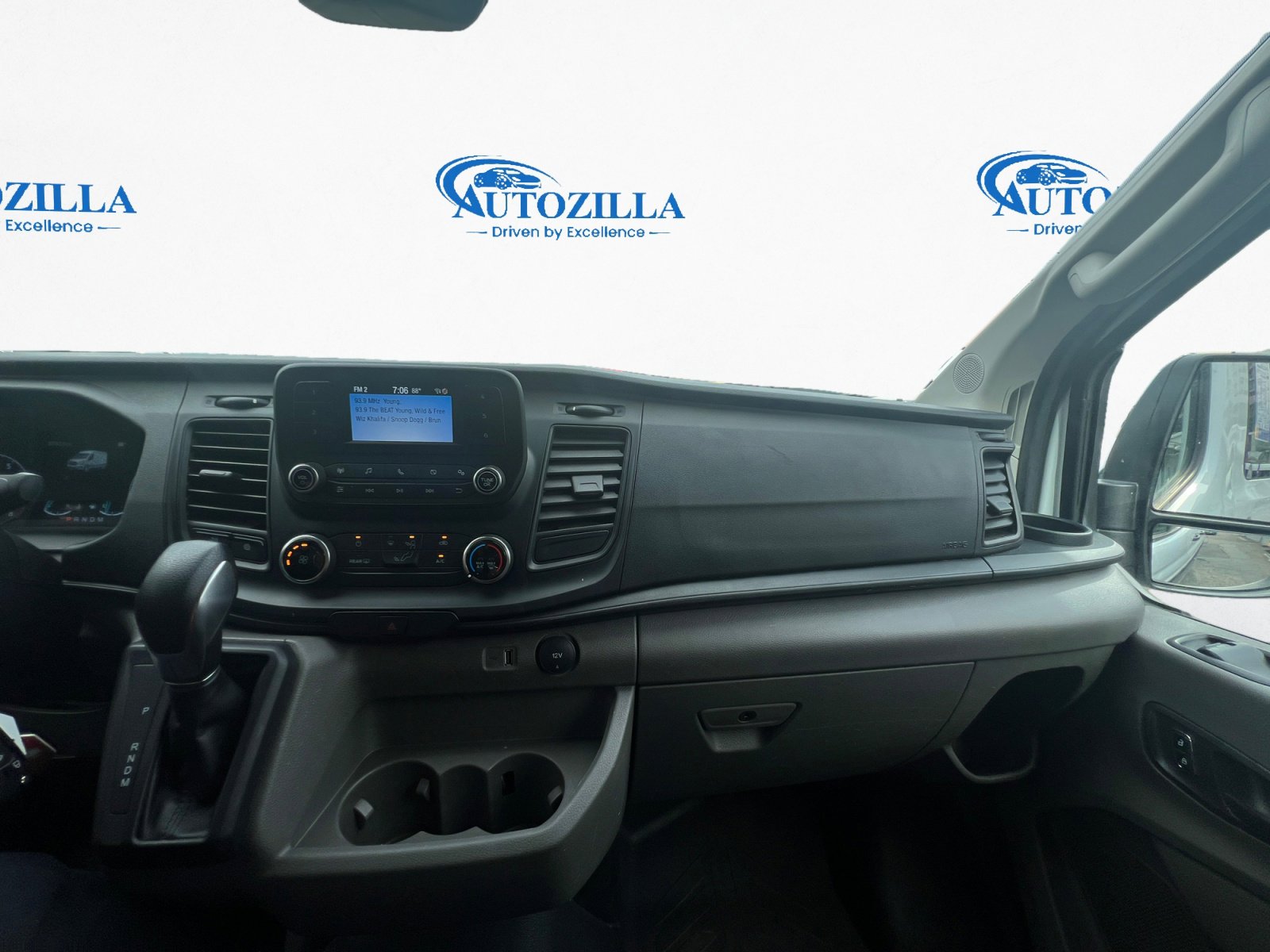 Used 2023 Ford Transit 250 Low Roof w/ Exterior Upgrade Package image 11