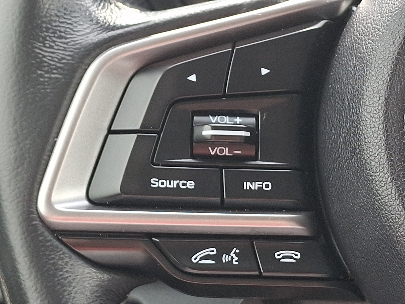 Used 2022 Subaru Forester Premium AWD/4WD image 21