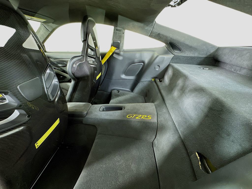 Used 2018 Porsche 911 GT2 RS image 22