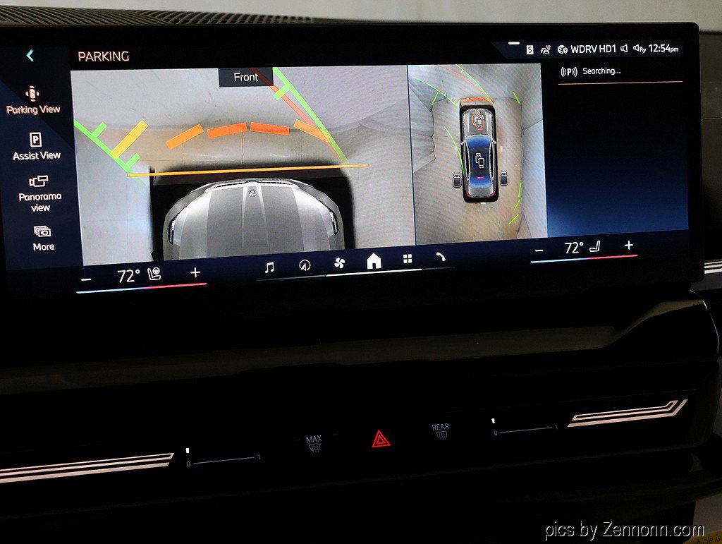 Used 2026 BMW 530i xDrive w/ Premium Package image 22