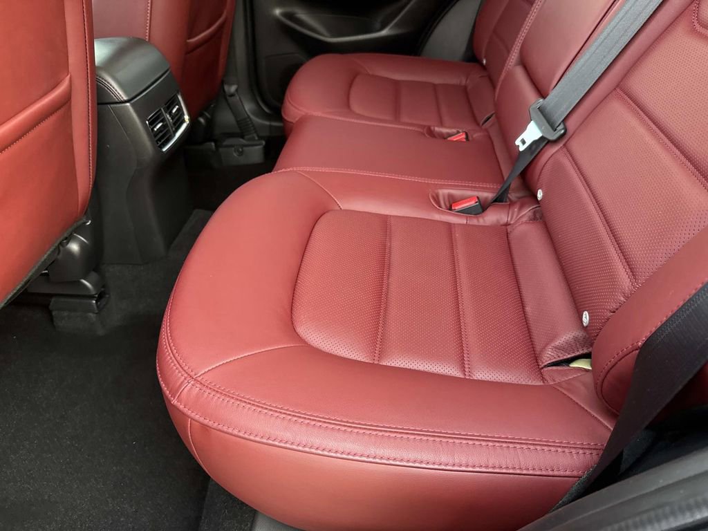 Certified 2024 MAZDA CX-5 Carbon Edition image 19