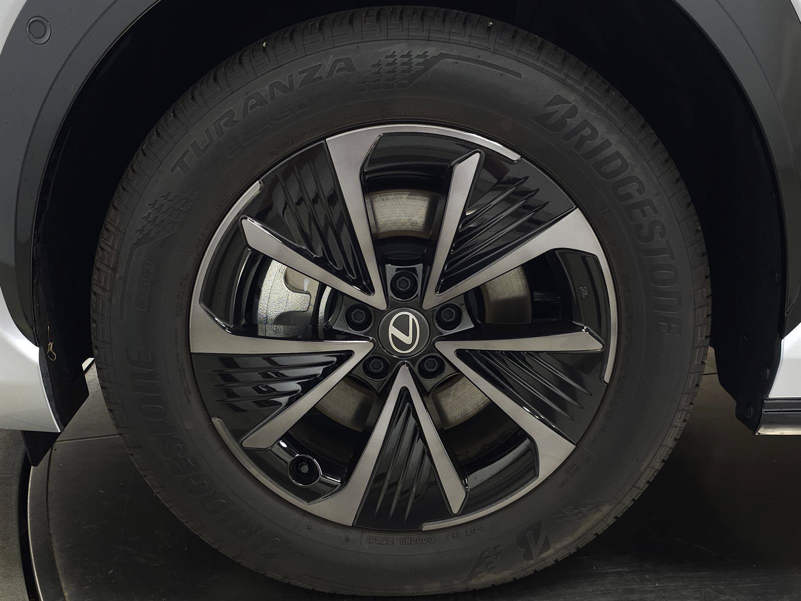 Used 2026 Lexus RZ 450e AWD w/ Technology Package image 13