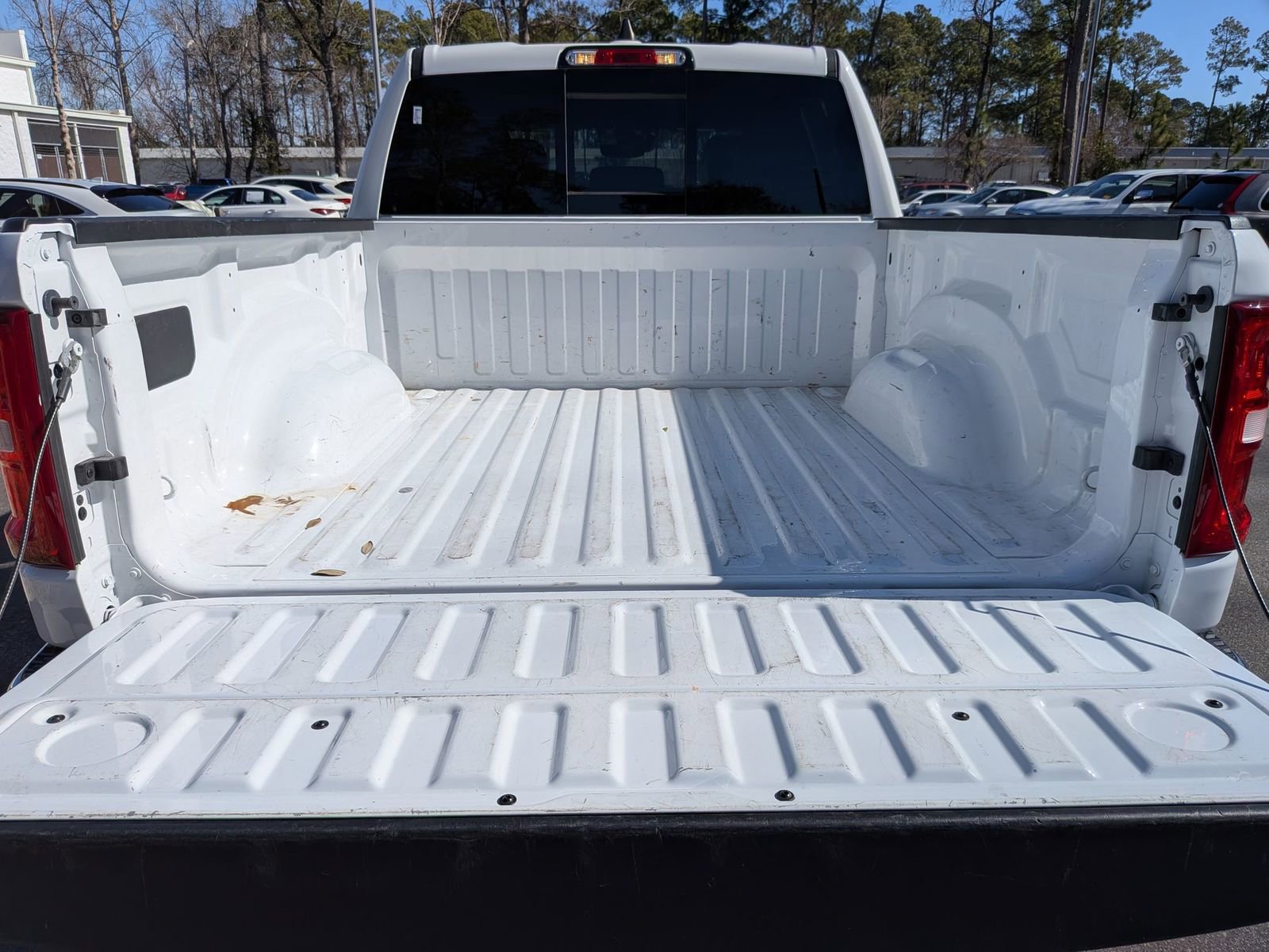 Used 2025 RAM 1500 Laramie image 32