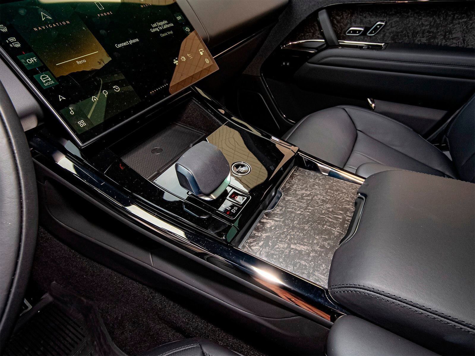 New 2025 Land Rover Range Rover Sport Dynamic SE image 28