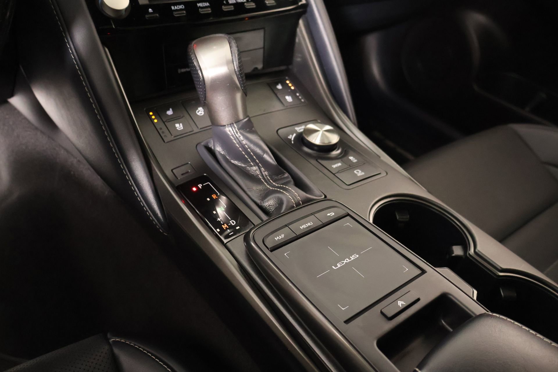 Used 2021 Lexus IS 350 F Sport w/ Dynamic Handling Package AWD/4WD image 9