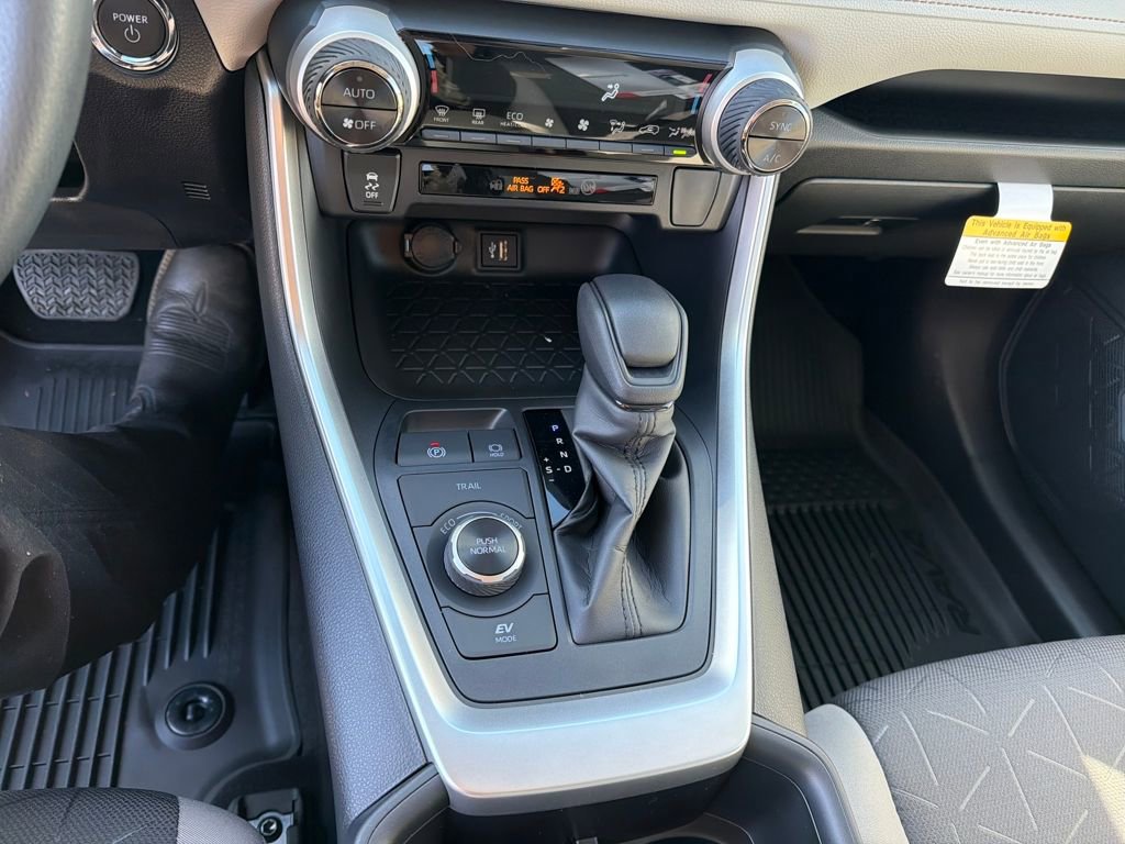 New 2025 Toyota RAV4 XLE image 16