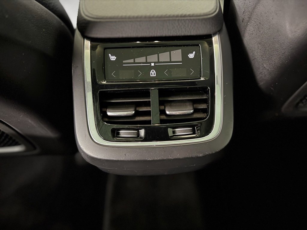 Used 2019 Volvo XC90 T6 Momentum w/ Advanced Package image 20