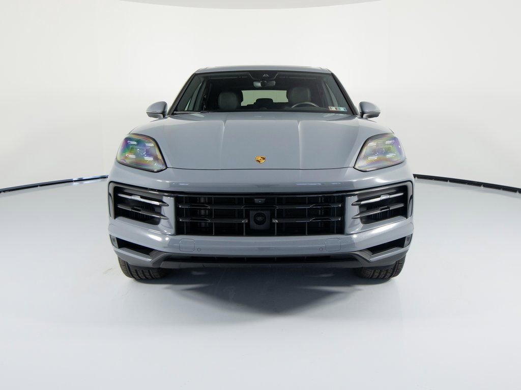 Certified 2024 Porsche Cayenne image 13
