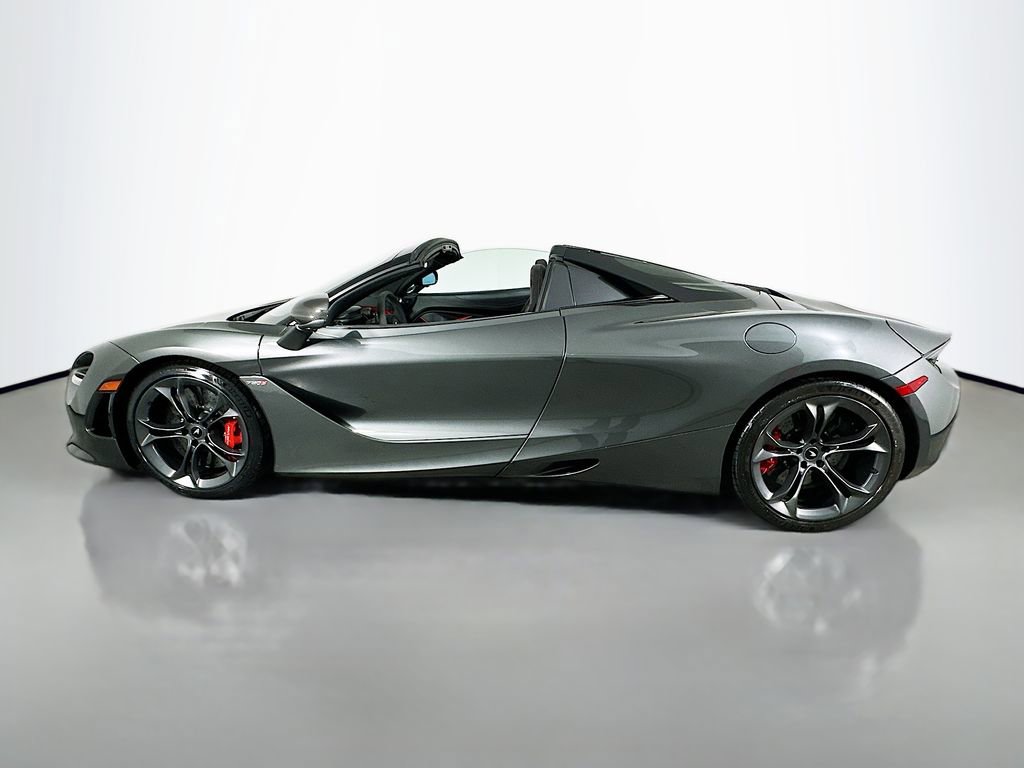 Used 2020 McLaren 720S Performance RWD image 2
