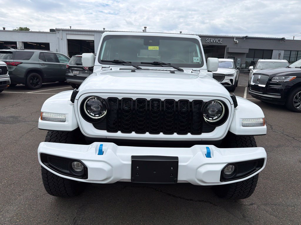 Used 2024 Jeep Wrangler High Altitude AWD/4WD image 11
