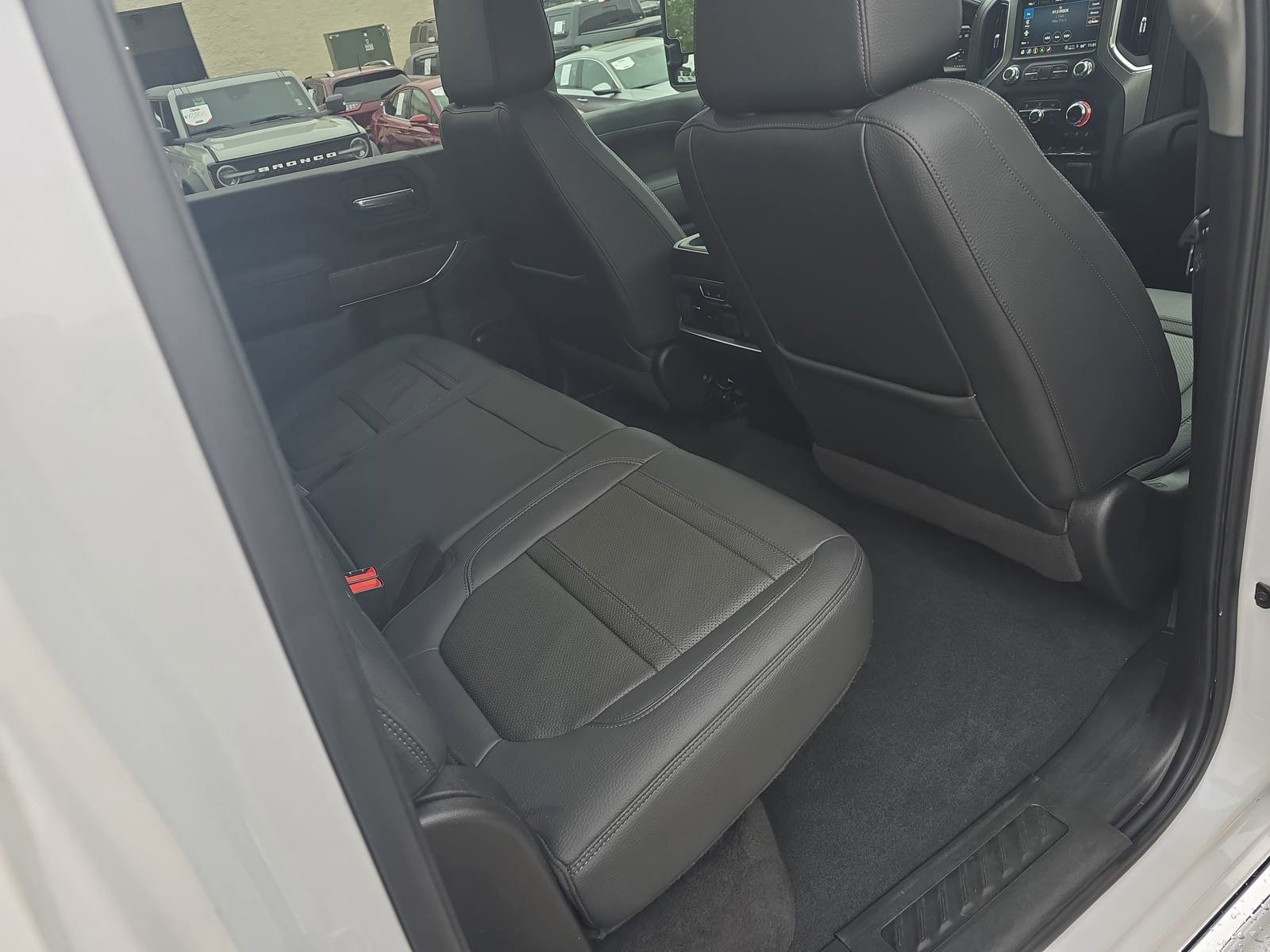 Used 2021 GMC Sierra 2500 Denali w/ Denali Ultimate Package AWD/4WD image 12