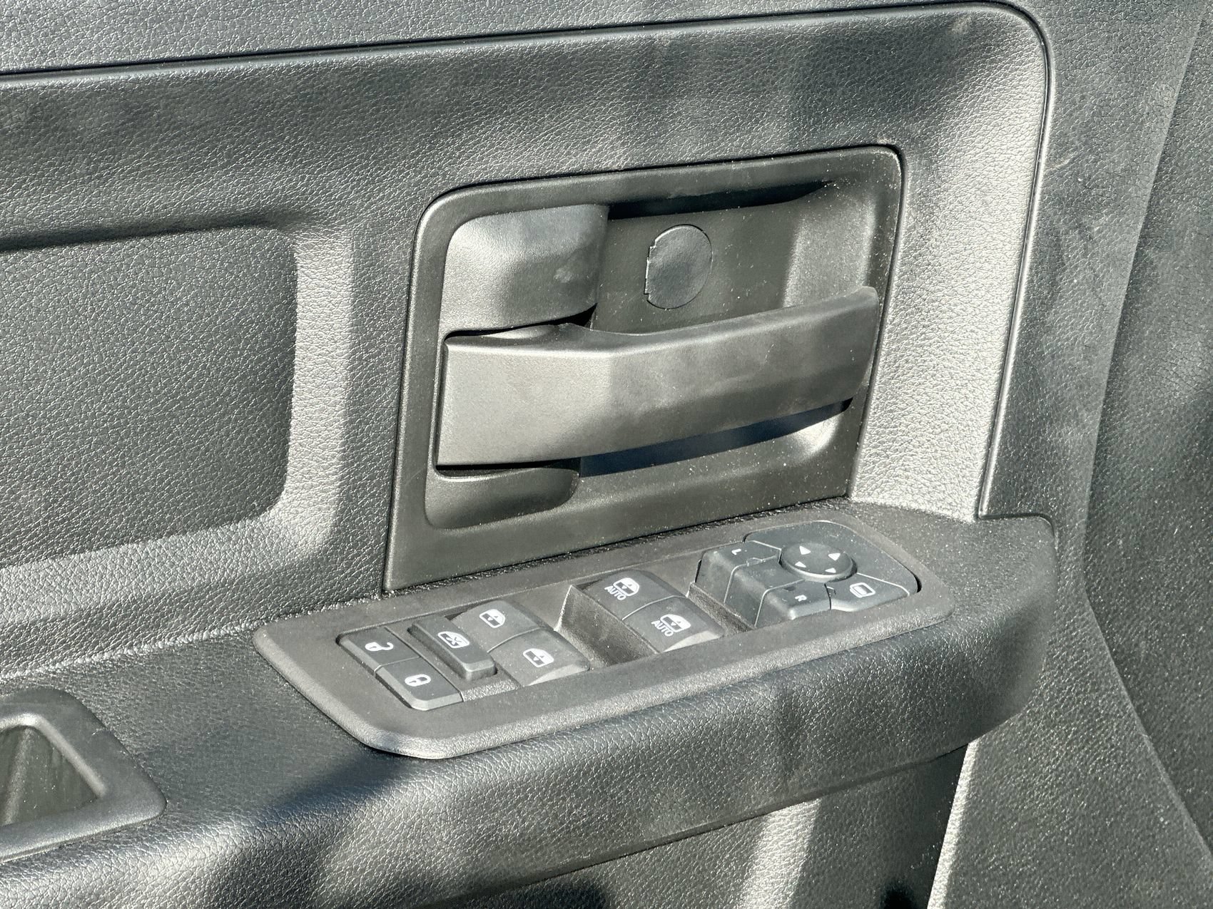 New 2026 RAM 3500 Tradesman AWD/4WD image 13