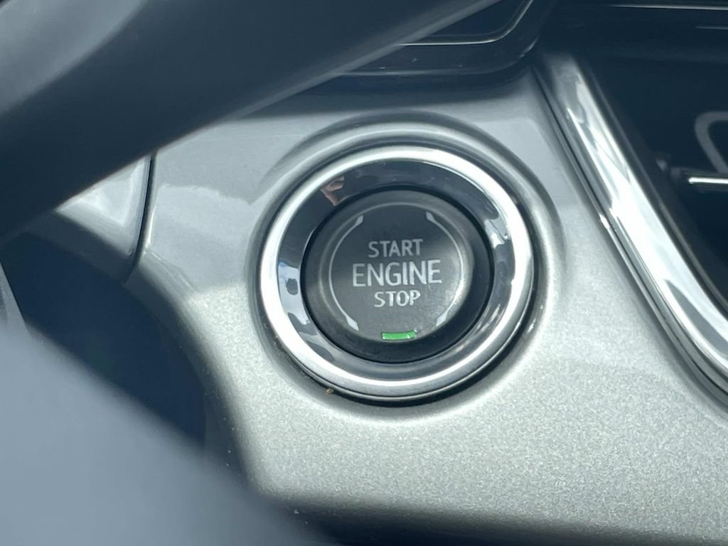 Used 2024 Chevrolet Trax LT w/ Driver Confidence Package FWD image 22