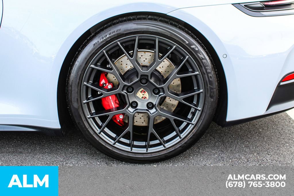 Used 2025 Porsche 911 Carrera GTS image 16