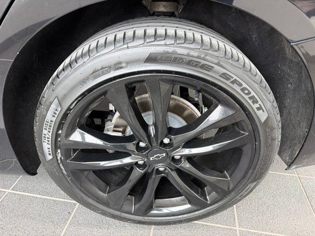 Used 2023 Chevrolet Malibu LT w/ Midnight Edition FWD image 6
