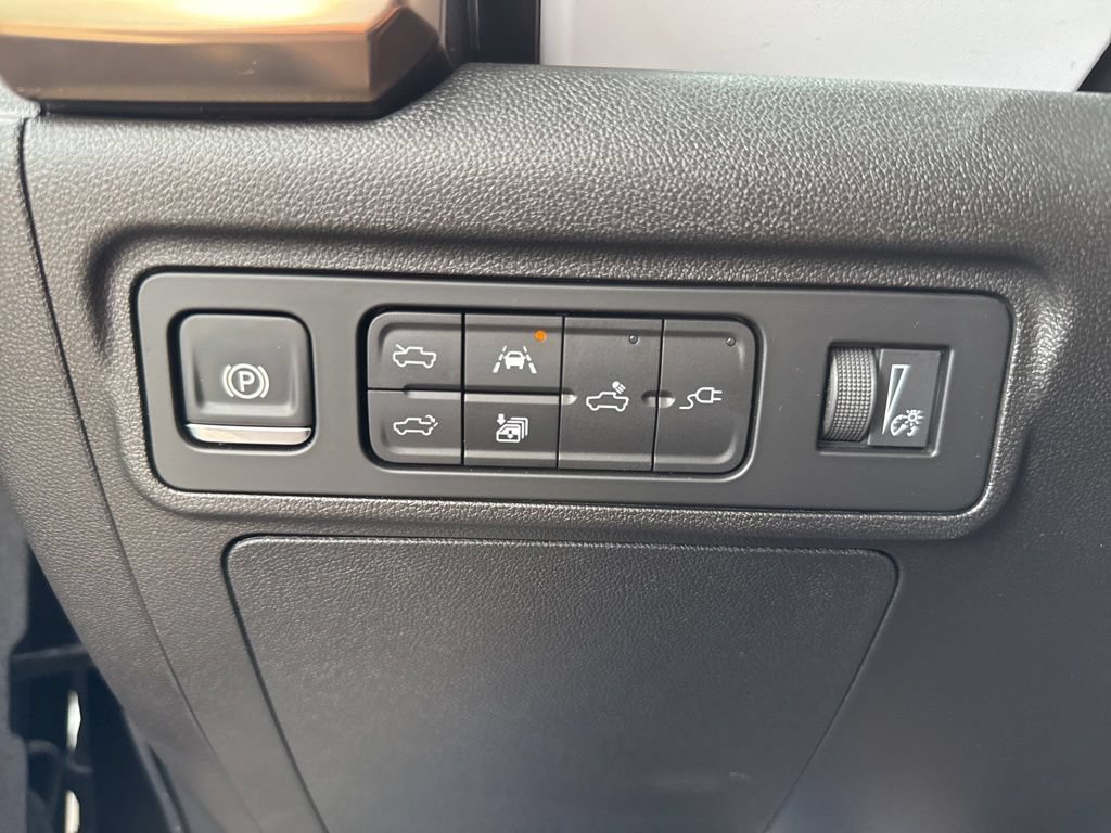 Used 2025 GMC Hummer EV 3X AWD/4WD image 49