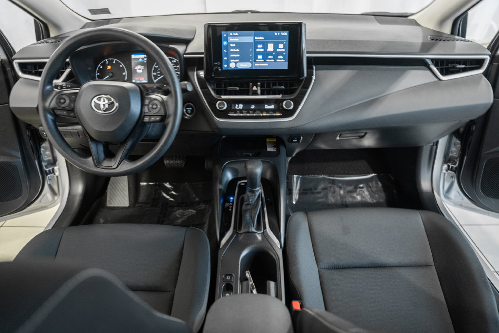 Certified 2025 Toyota Corolla LE w/ LE Premium Package FWD image 15