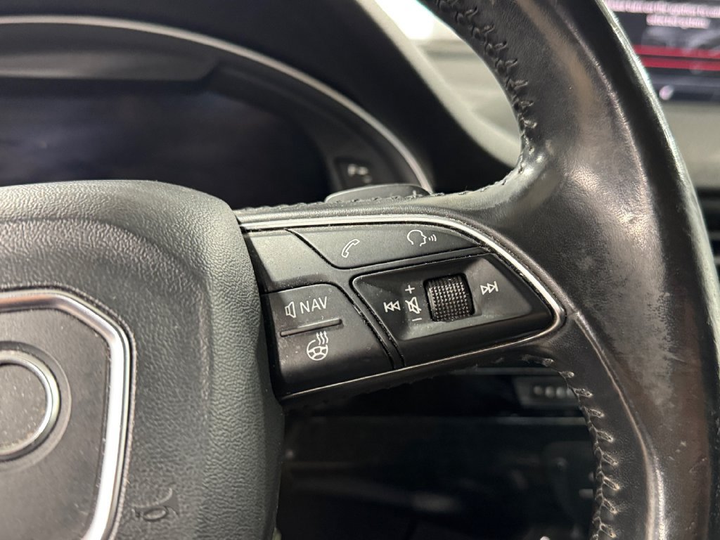 Used 2017 Audi Q7 3.0T Premium Plus AWD/4WD image 18