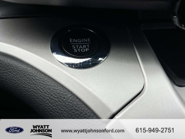 Certified 2022 Ford Explorer XLT w/ Equipment Group 202A image 34