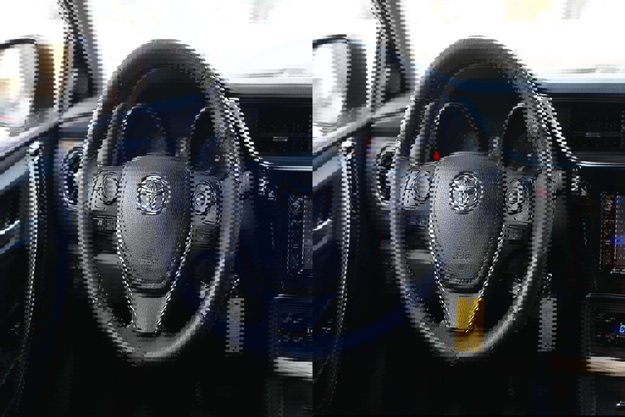 Used 2017 Toyota Corolla iM image 32