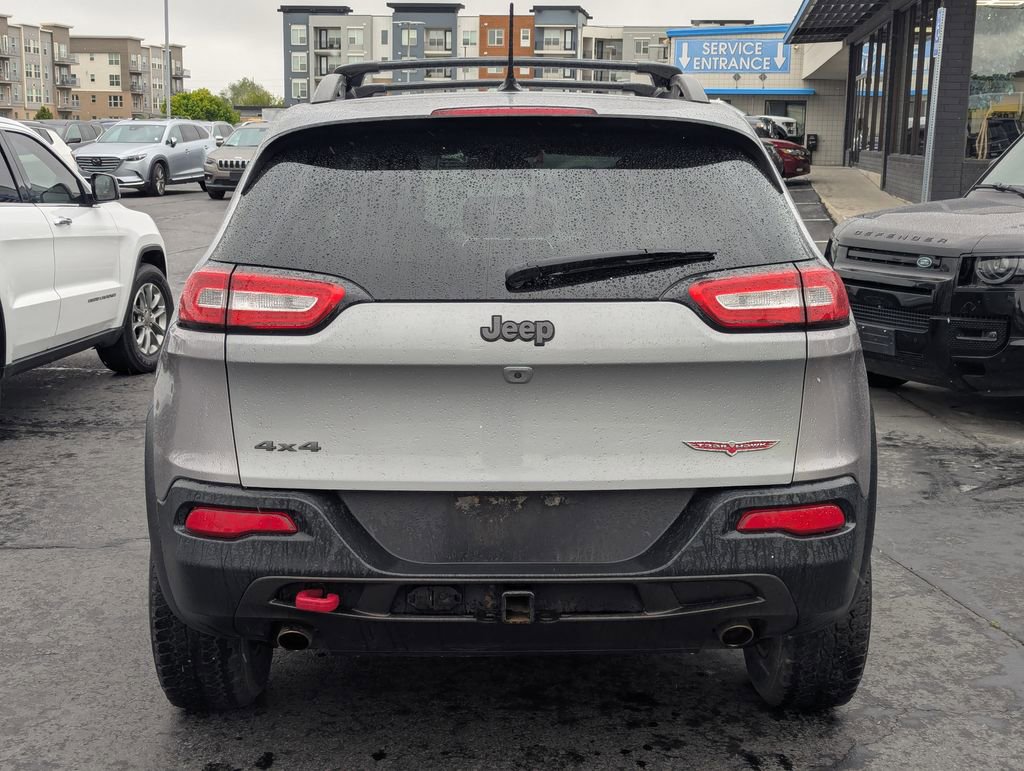 Used 2015 Jeep Cherokee Trailhawk w/ Comfort/Convenience Group AWD/4WD image 6