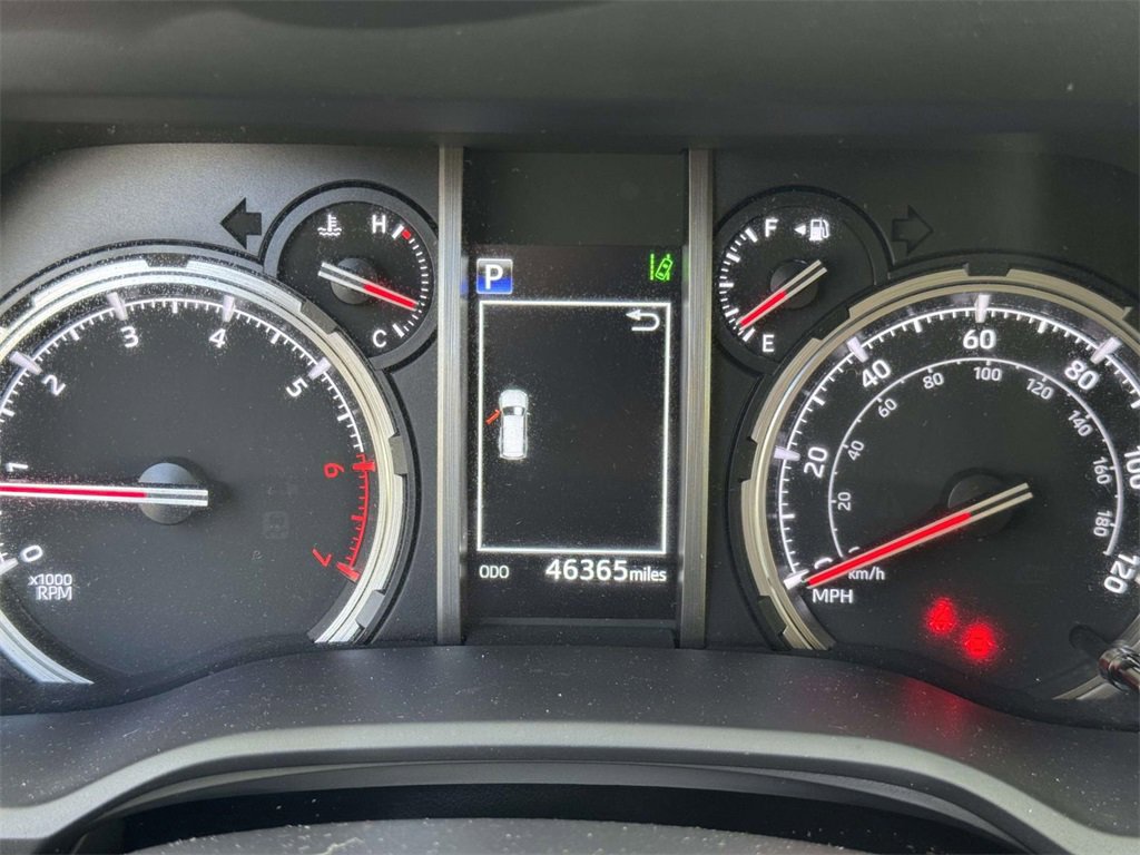 Used 2024 Toyota 4Runner TRD Off-Road Premium image 12