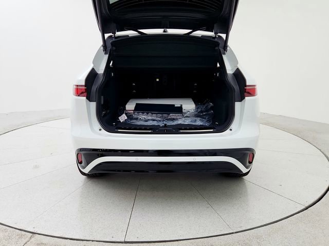 Certified 2025 Jaguar F-PACE R-Dynamic S AWD/4WD image 23