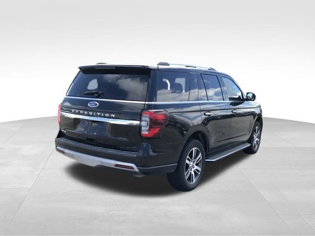 Used 2023 Ford Expedition Limited AWD/4WD image 3
