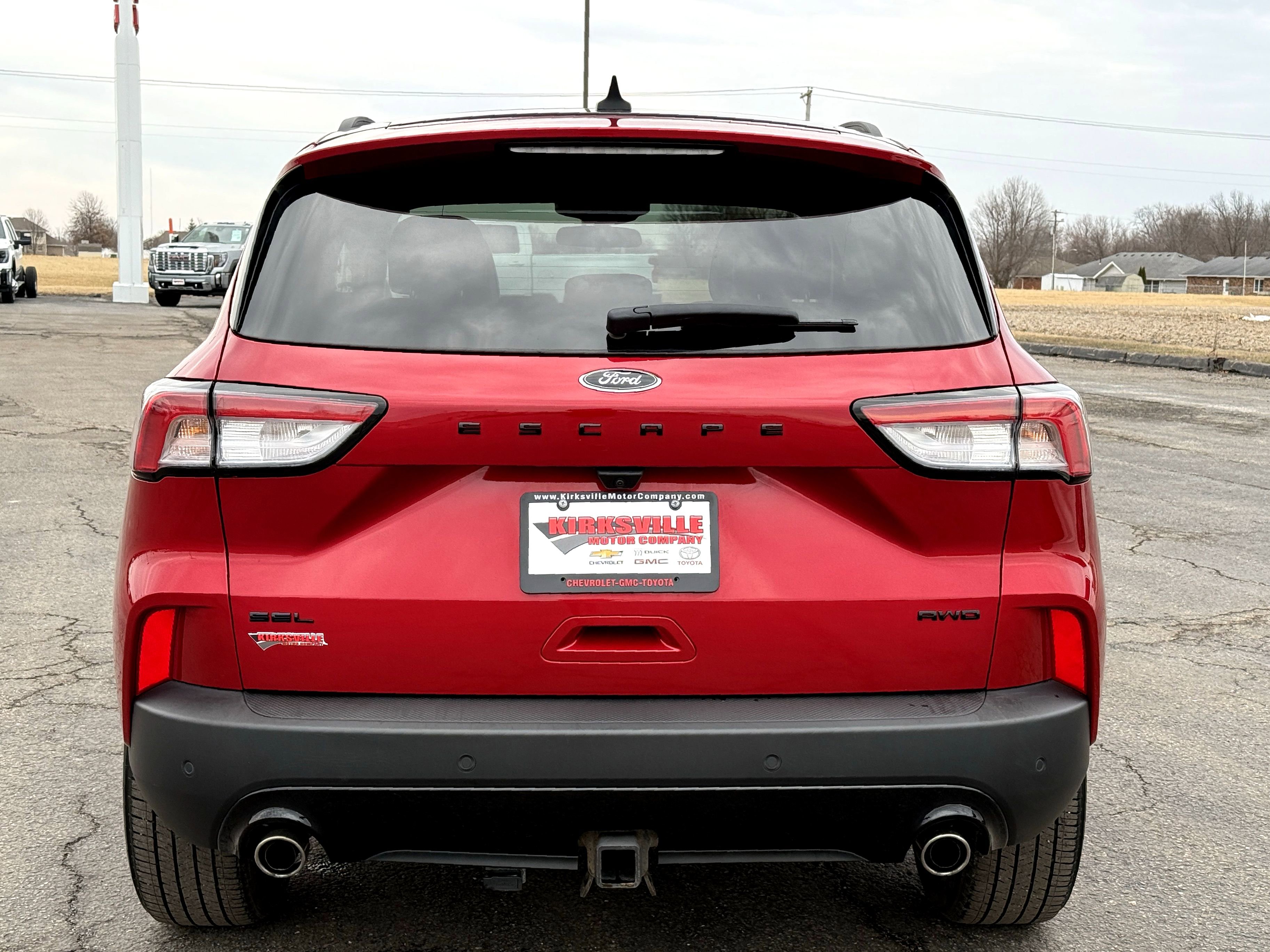 Used 2022 Ford Escape SEL w/ SEL Stealth AWD Package image 4