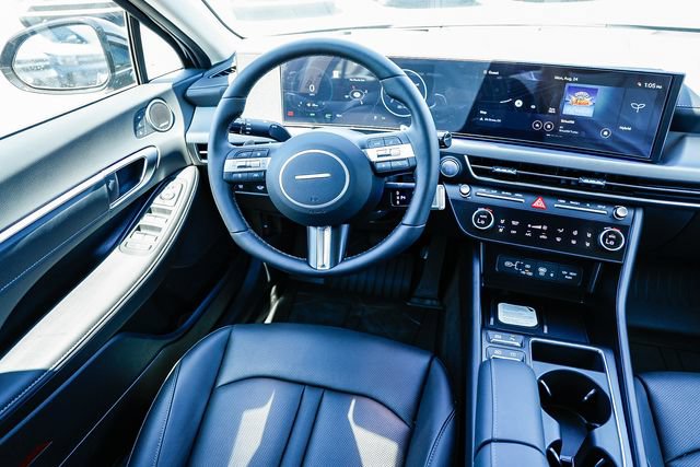 New 2026 Hyundai Sonata Limited FWD image 17