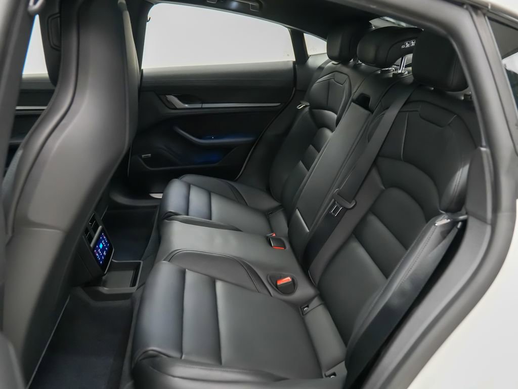 New 2026 Porsche Taycan 4S AWD/4WD image 19