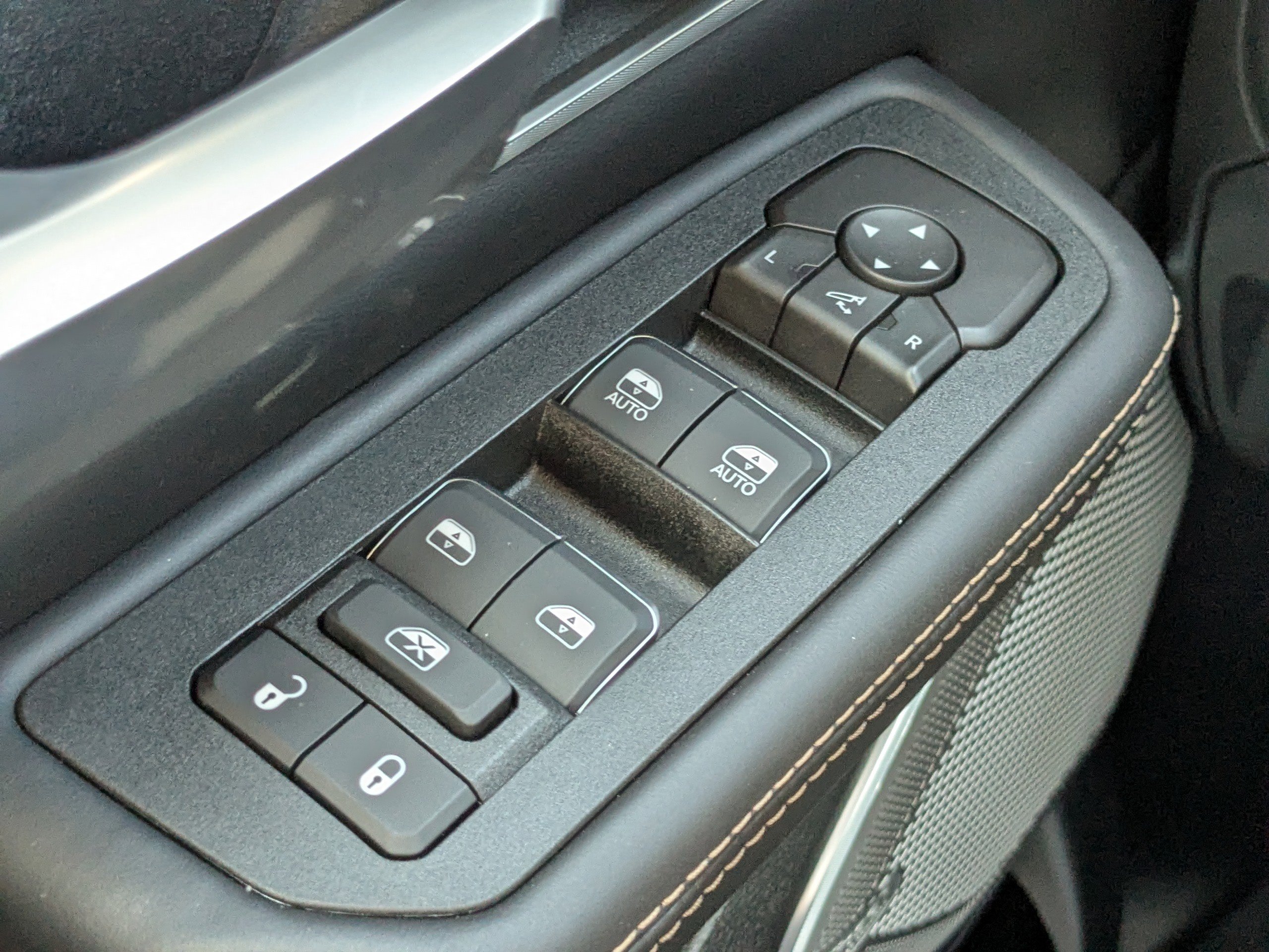 New 2026 RAM 1500 Tungsten AWD/4WD image 31
