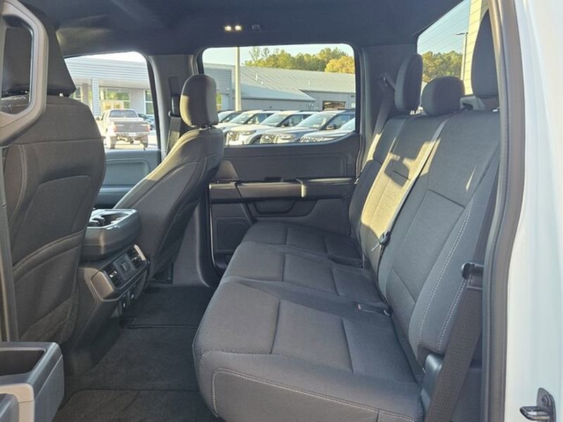 Used 2024 Ford F150 XLT w/ XLT Black Appearance Package image 7