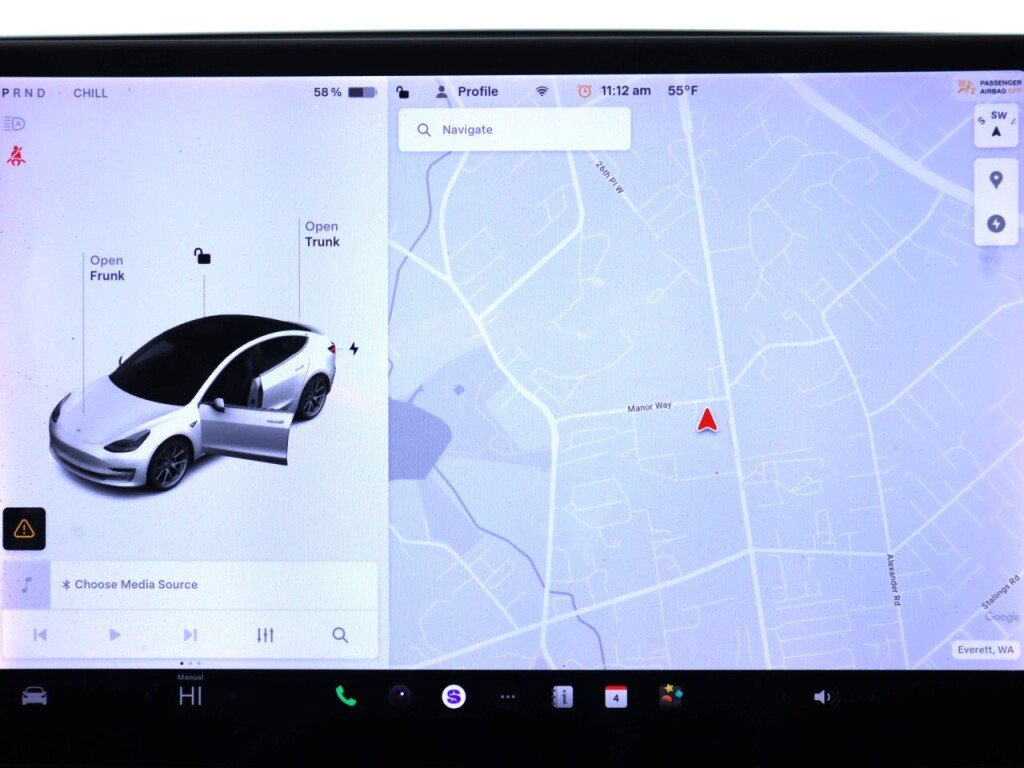 Used 2020 Tesla Model 3 Standard Range Plus image 14