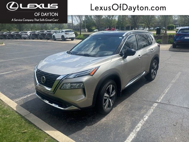 Used 2021 Nissan Rogue Platinum image 1