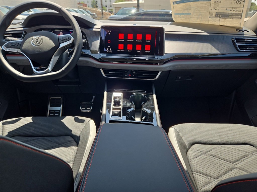 New 2025 Volkswagen Atlas Peak Edition SE image 16
