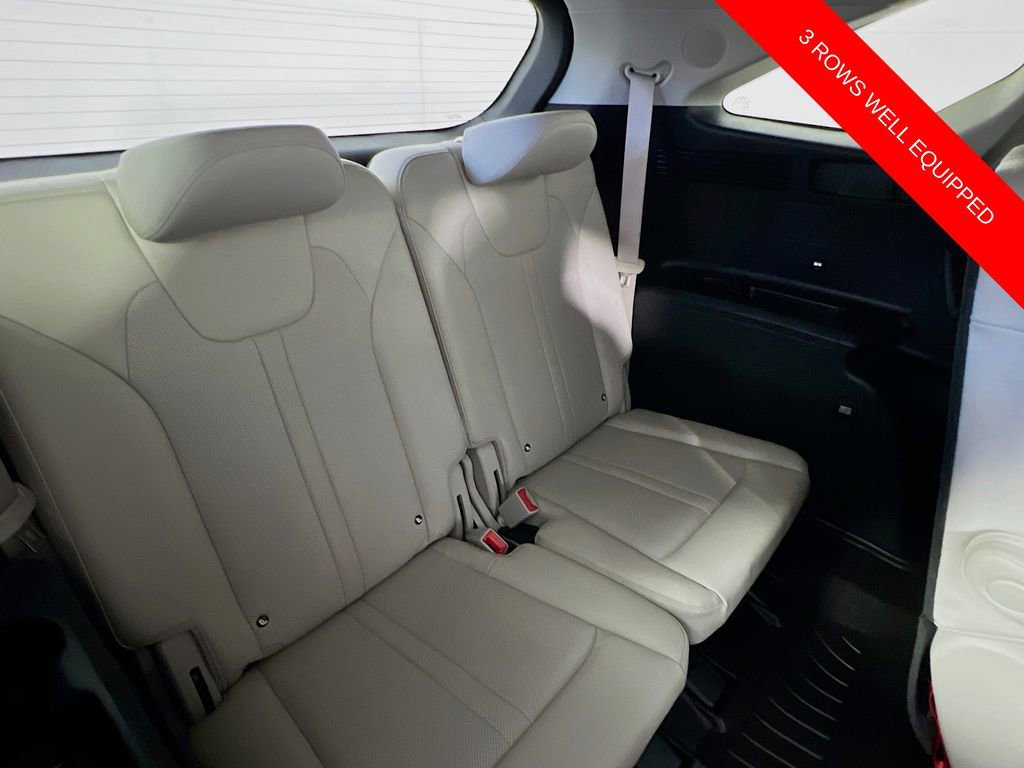 Certified 2023 Kia Sorento SX Prestige image 30