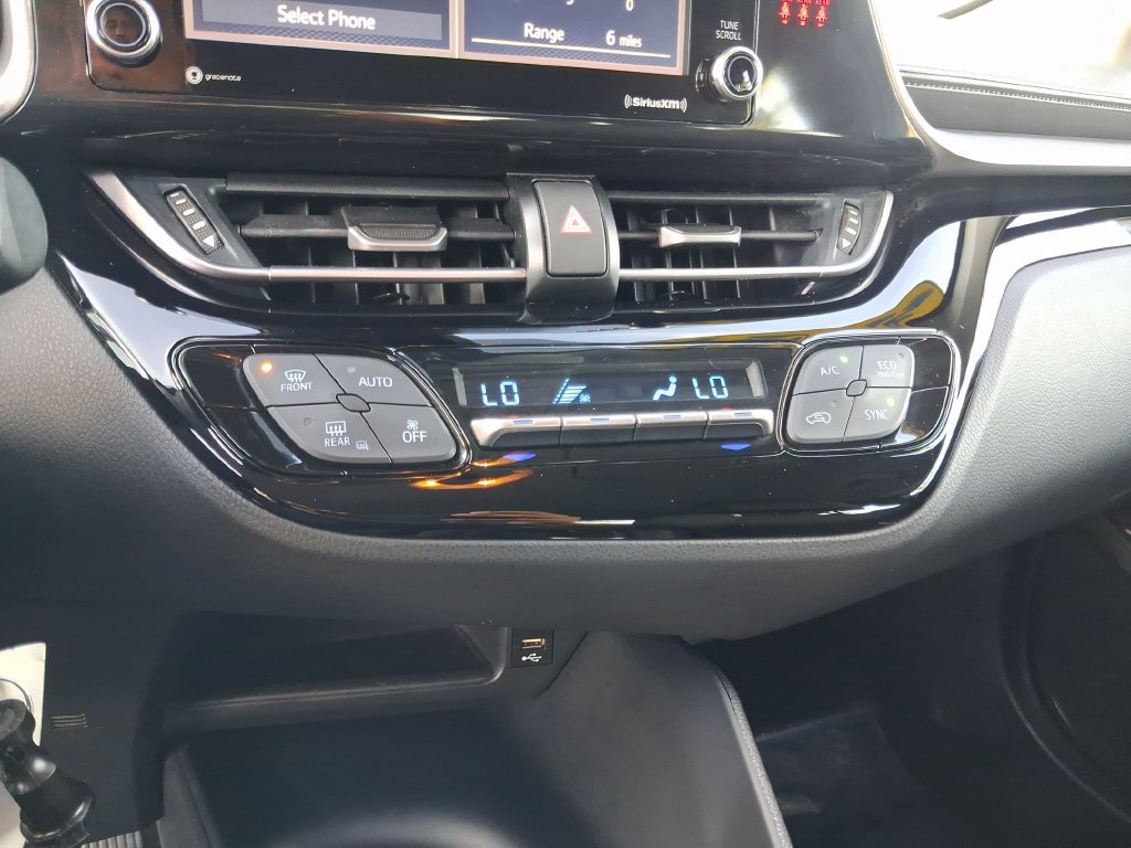Used 2021 Toyota C-HR LE FWD image 20