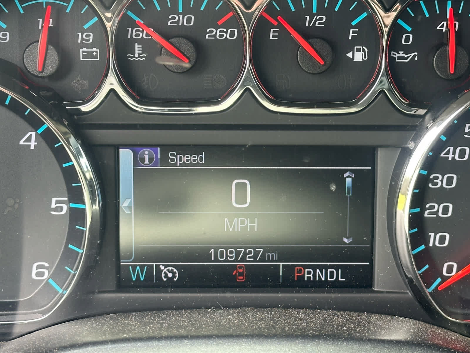 Used 2018 Chevrolet Silverado 1500 LT w/ LT Eassist Package AWD/4WD image 20