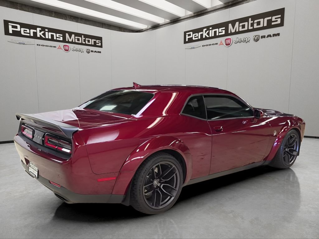 Used 2019 Dodge Challenger SRT Hellcat image 5