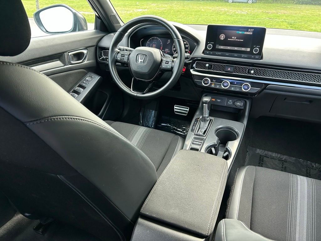 Used 2022 Honda Civic Sport image 9