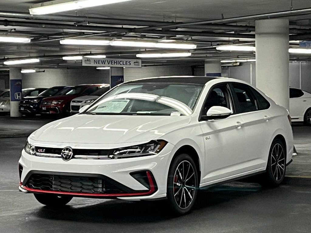 New 2026 Volkswagen Jetta GLI Autobahn video 3