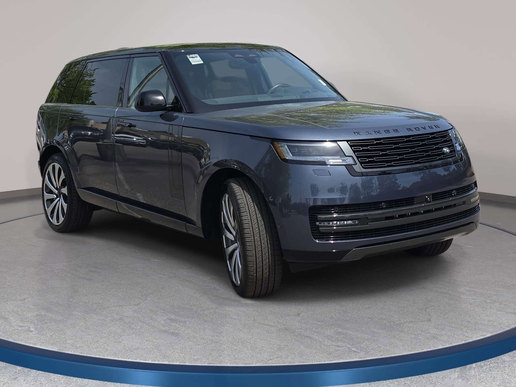 New 2026 Land Rover Range Rover Long Wheelbase SE AWD/4WD image 3