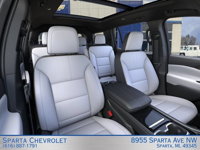New 2026 Chevrolet Traverse High Country w/ LPO, Floor Liner Package AWD/4WD image 16