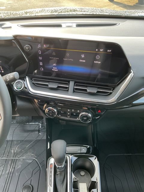 New 2026 Chevrolet Trax ACTIV w/ Driver Confidence Package image 17