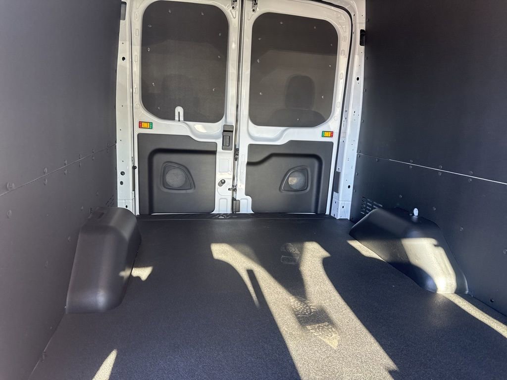 New 2026 Ford Transit 250 148 Medium Roof Extended AWD w/ Load Area Protection Package image 20
