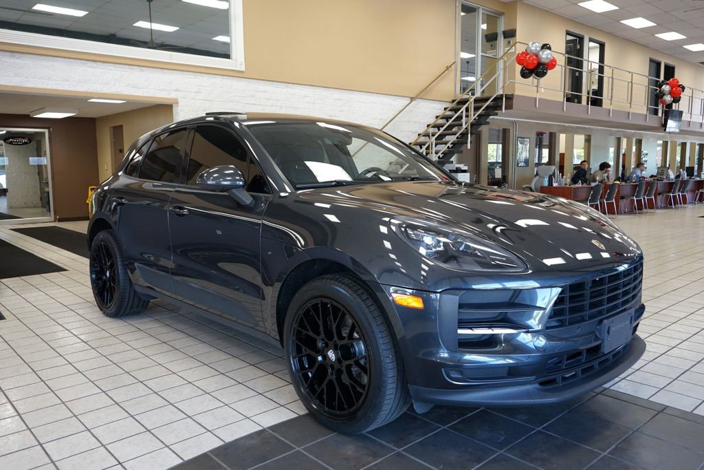 Used 2019 Porsche Macan AWD/4WD image 18